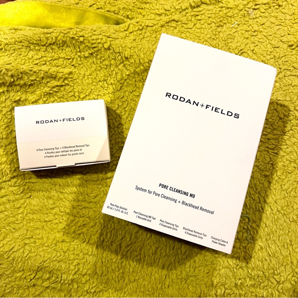 Rodan + Fields Pore Cleansing MD System for Pore Cleansing and Blackhead Removal